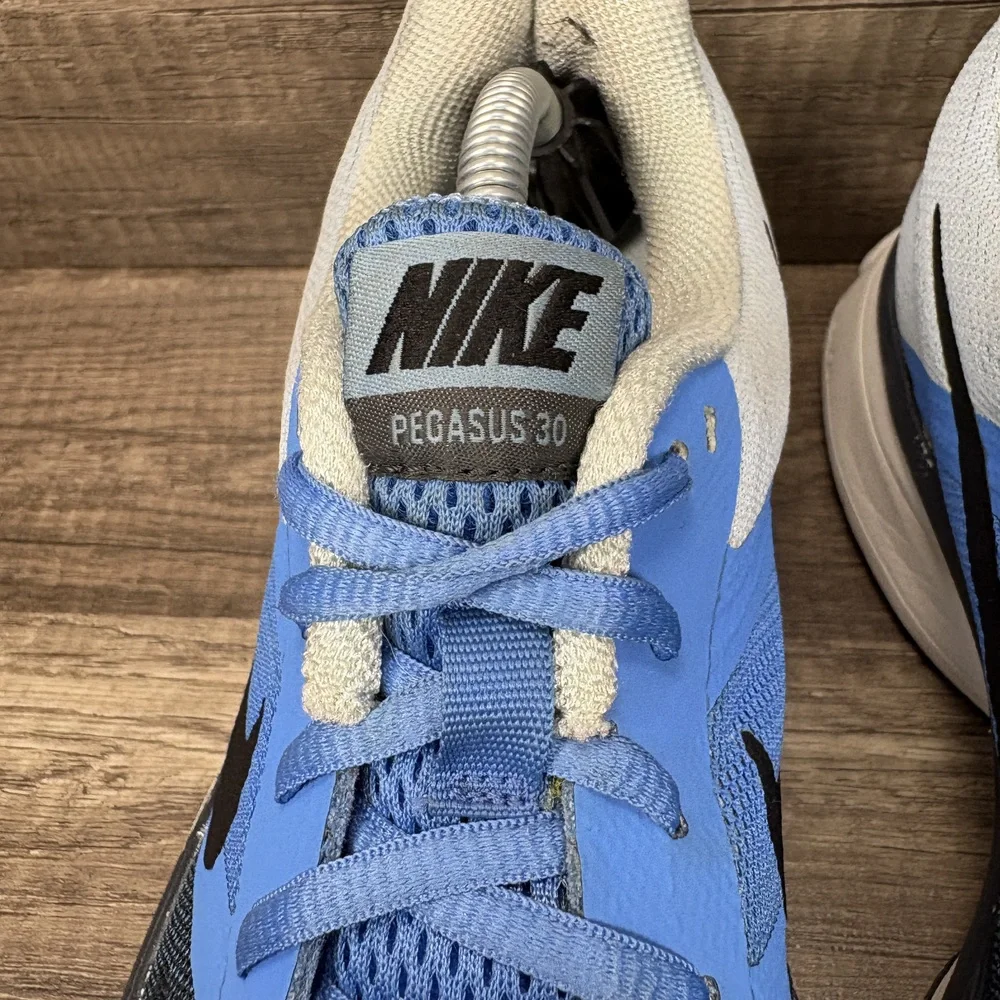 Nike Pegasus 30 Blue Womens US Size 8.5 EUR 40 599392-400 Running Shoes